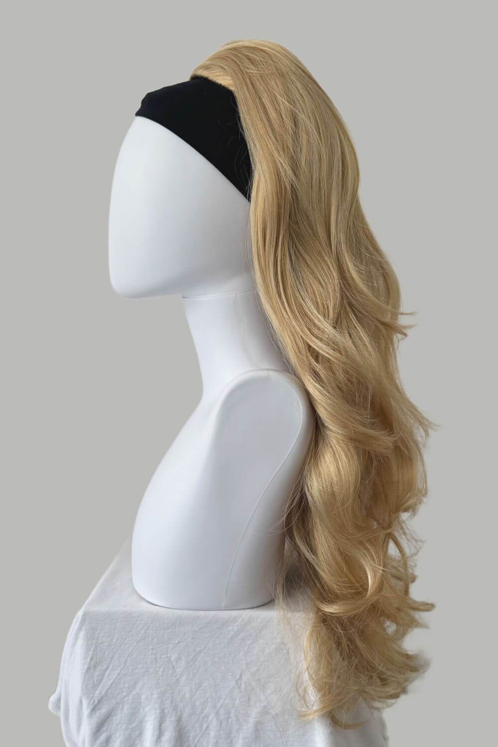 High crown long, wavy half wig and volume ring: Bardot blonde 24BH613