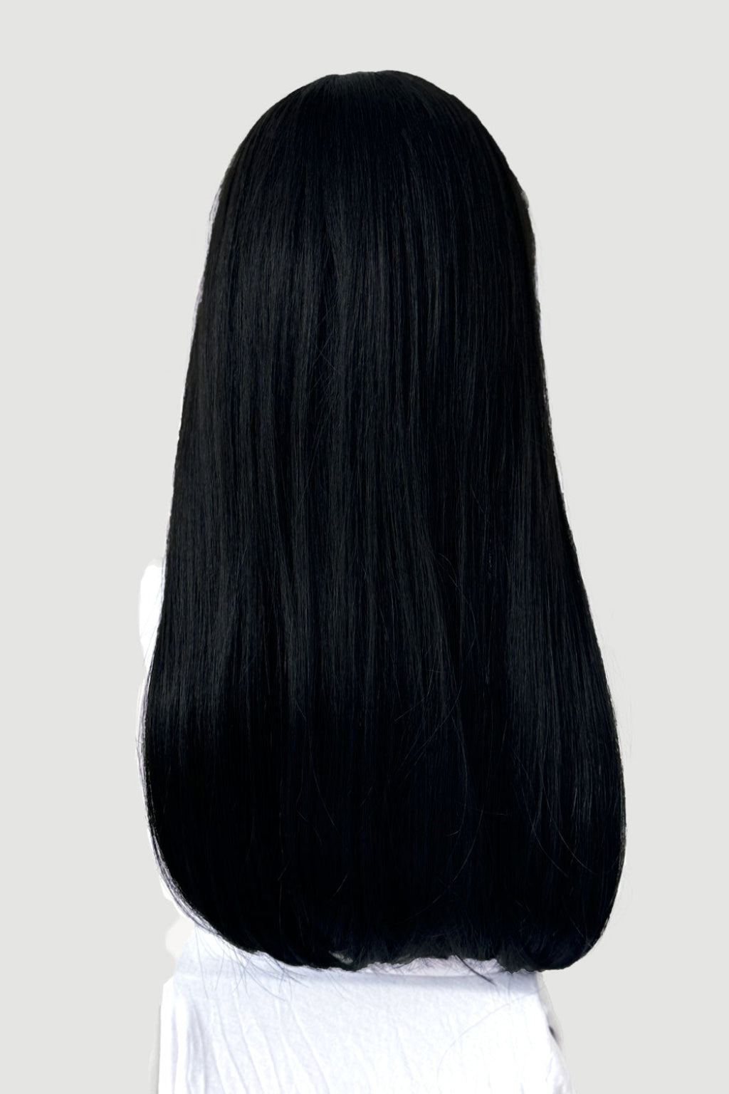 Long black wig with straight hair and a short, straight fringe: Maxine