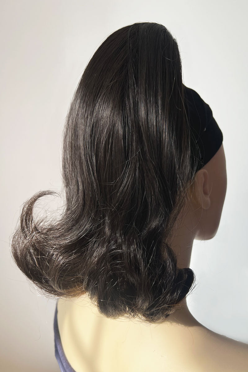 Ponytail hairpiece, shoulder length with flick/flip, retro 1960s style: Ariana dark brown 4