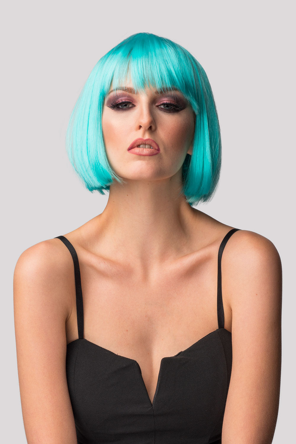 Turquoise bob wig  with full fringe: Iris