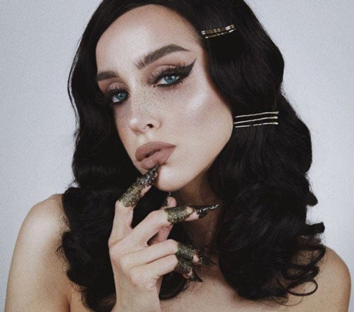 Annabelle's Wigs synthetic wig black 1940s style wig with long marcel waves: Vivienne